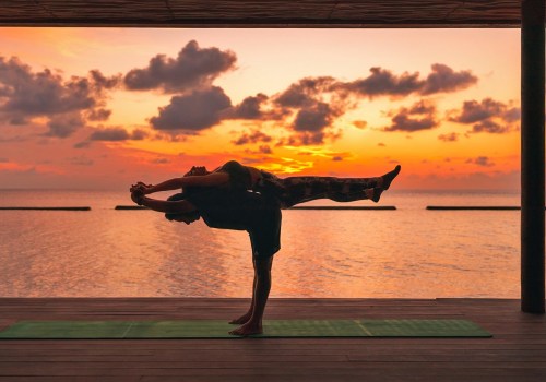 Sunrise Yoga Getaways and the Role of Luxury Private Rides and Charters in Stress-Free Travel